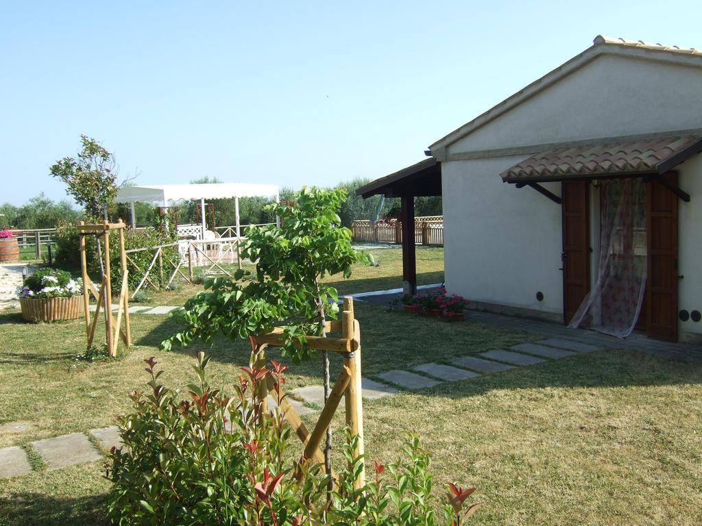Agriturismo La Casa Della Lavanda - Il Rustico Марина-ди-Монтемарчано Экстерьер фото